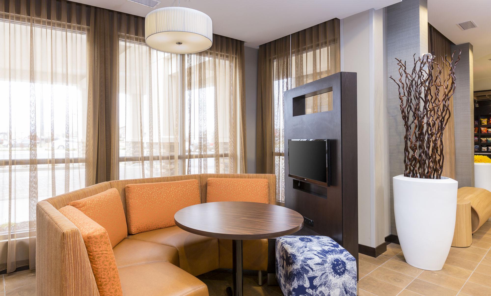 Courtyard By Marriott Bismarck North Hotel Luaran gambar