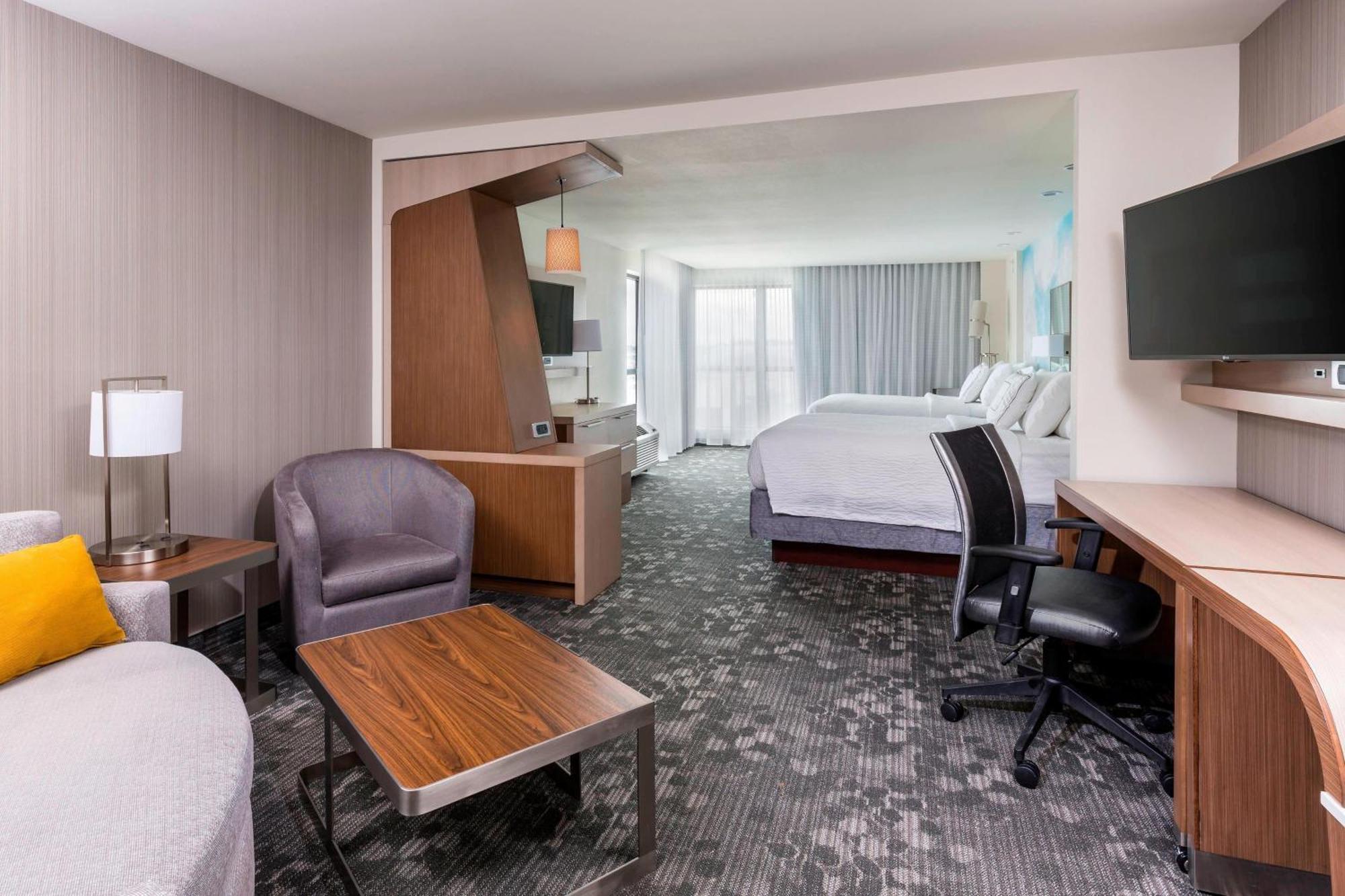 Courtyard By Marriott Bismarck North Hotel Luaran gambar