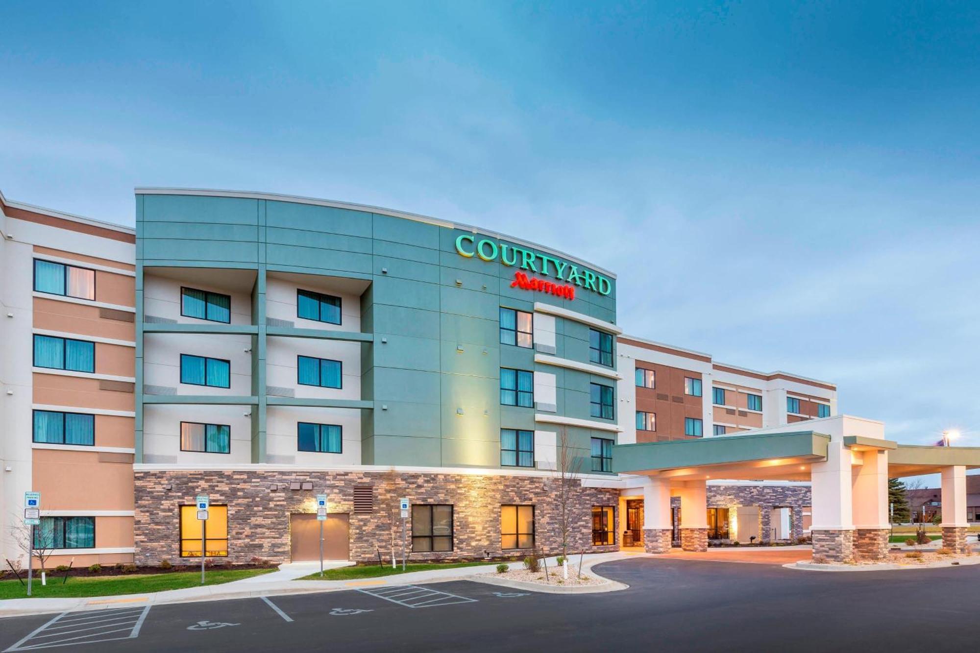 Courtyard By Marriott Bismarck North Hotel Luaran gambar