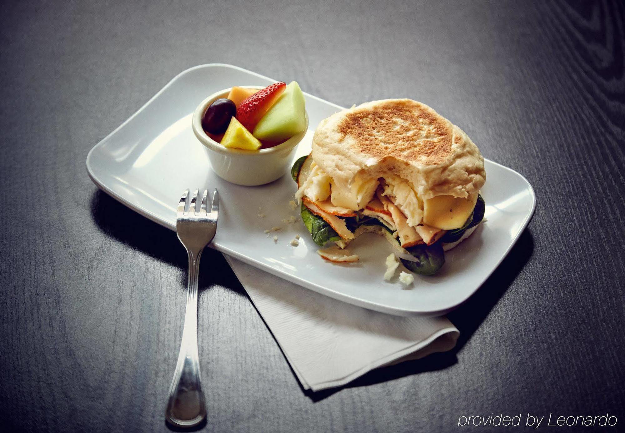 Courtyard By Marriott Bismarck North Hotel Luaran gambar