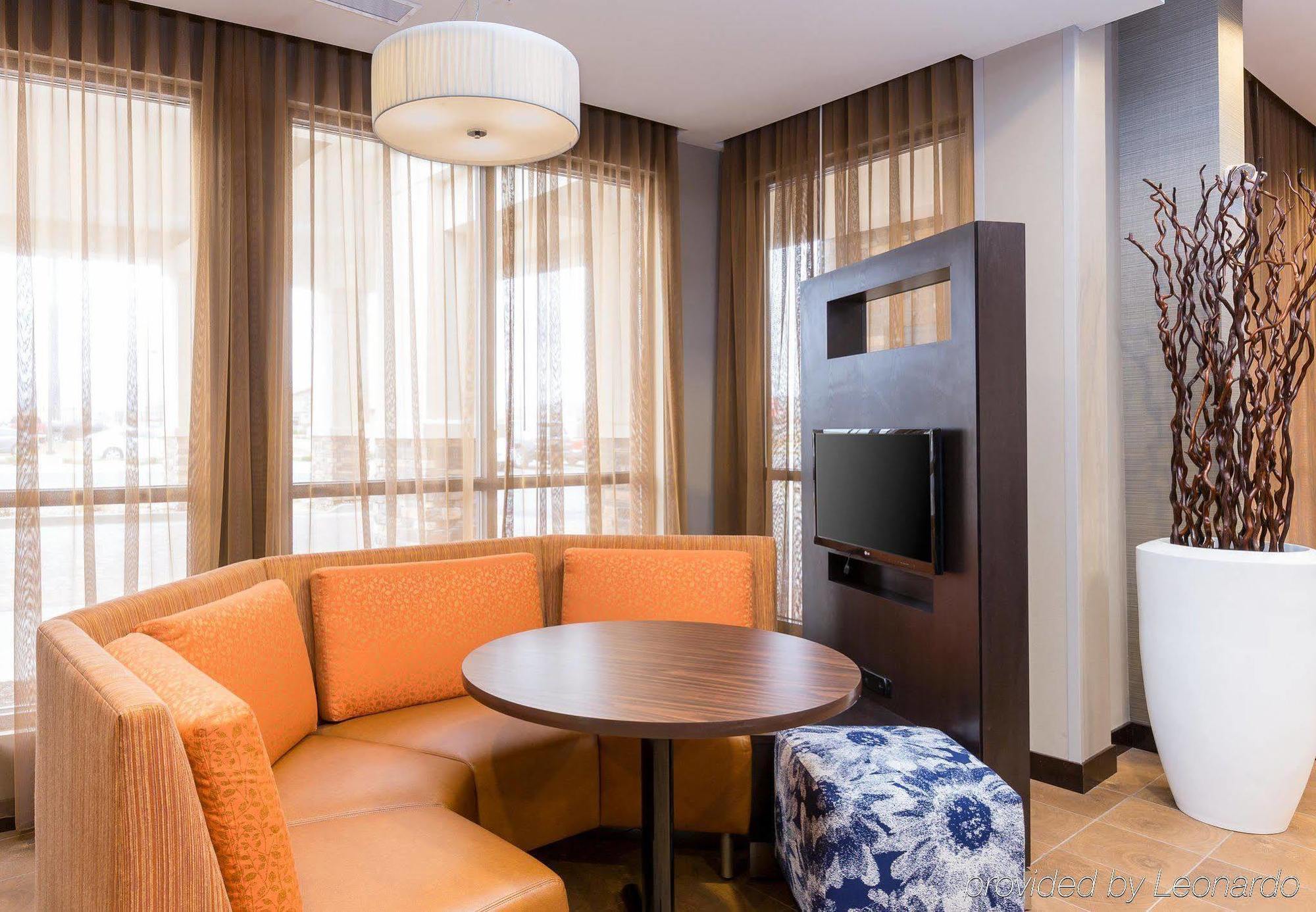 Courtyard By Marriott Bismarck North Hotel Luaran gambar